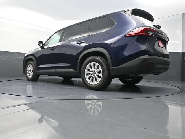 Used 2025 Toyota Grand Highlander AWD image 36