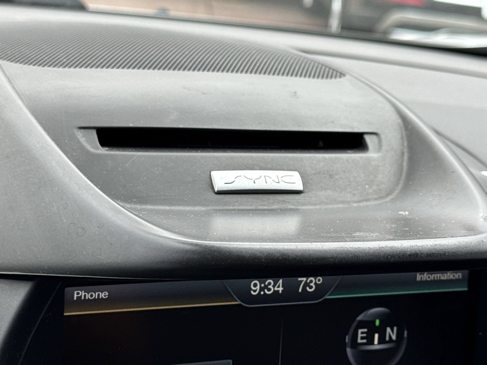 Used 2015 Ford C-MAX SEL FWD image 19