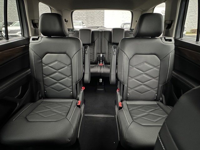 New 2026 Volkswagen Atlas SE image 28