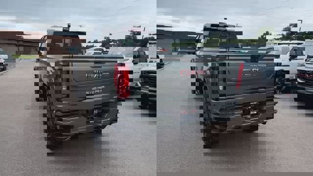 New 2025 GMC Sierra 1500 AT4 w/ AT4 Premium Package image 7