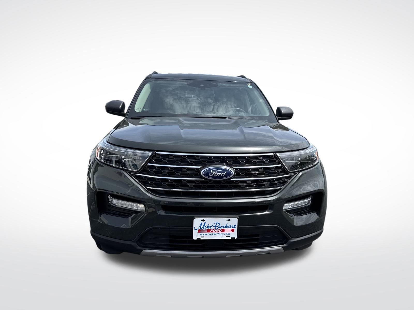 Used 2022 Ford Explorer XLT w/ Equipment Group 202A image 13