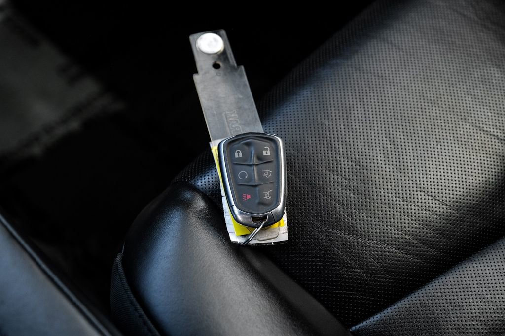 Used 2019 Cadillac Escalade ESV Platinum image 64