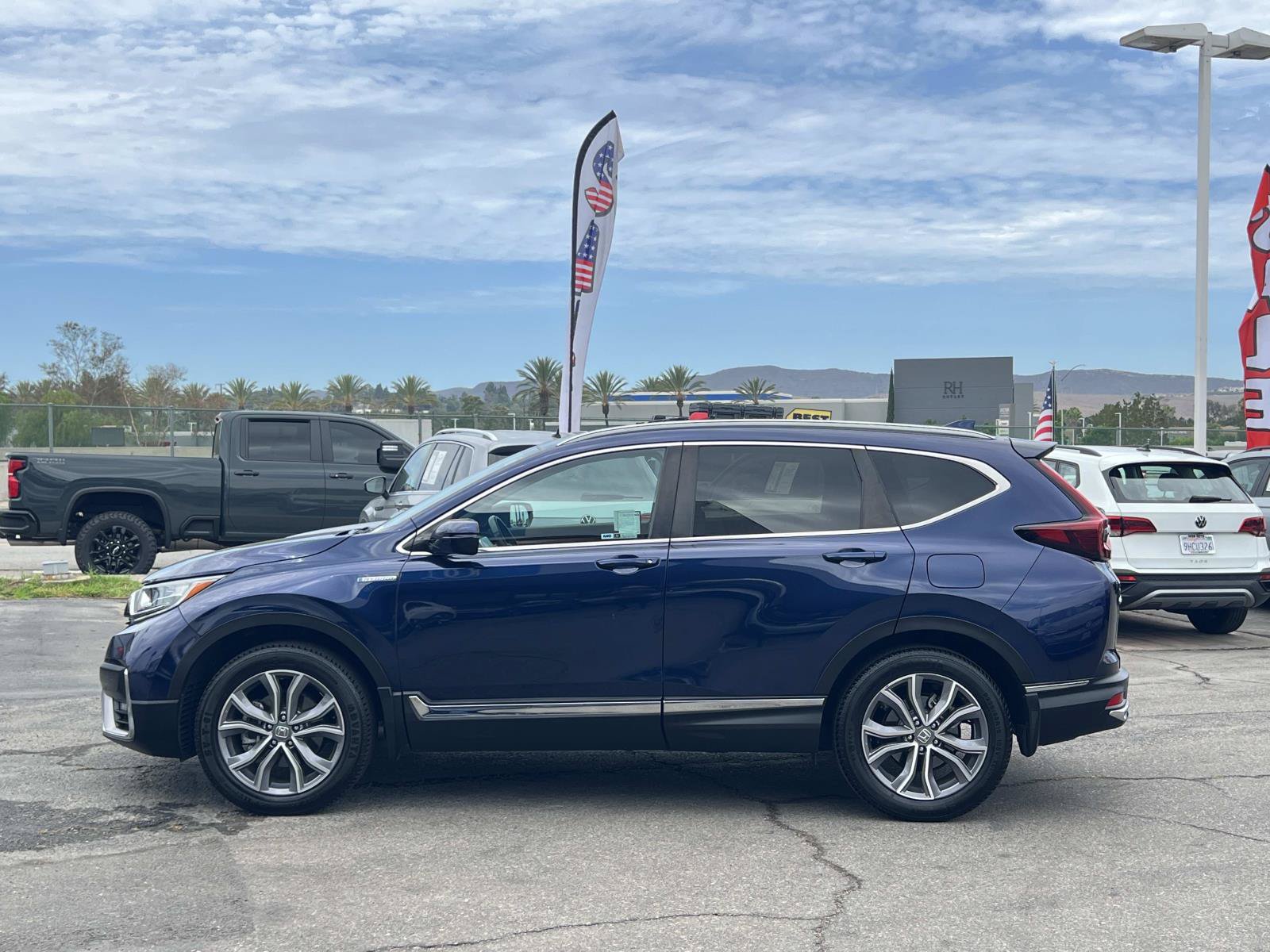 Certified 2022 Honda CR-V Touring image 2
