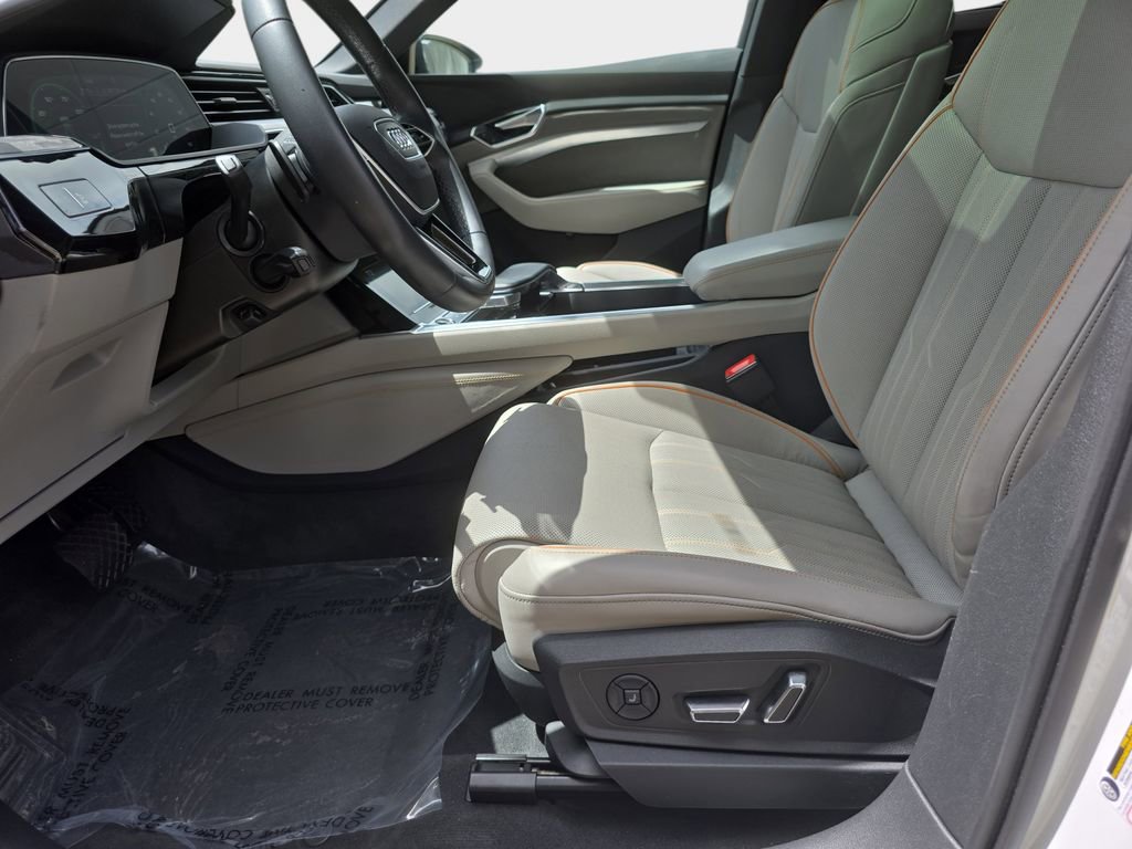 Used 2023 Audi e-tron Chronos w/ Chronos Package image 25