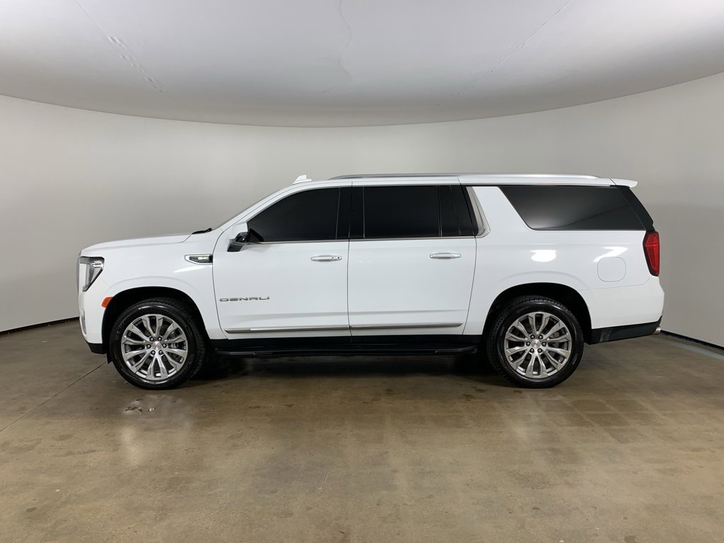 Used 2022 GMC Yukon XL Denali image 39