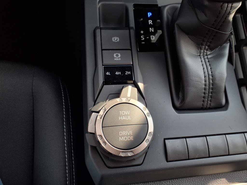 Certified 2025 Toyota Tacoma TRD Sport image 6