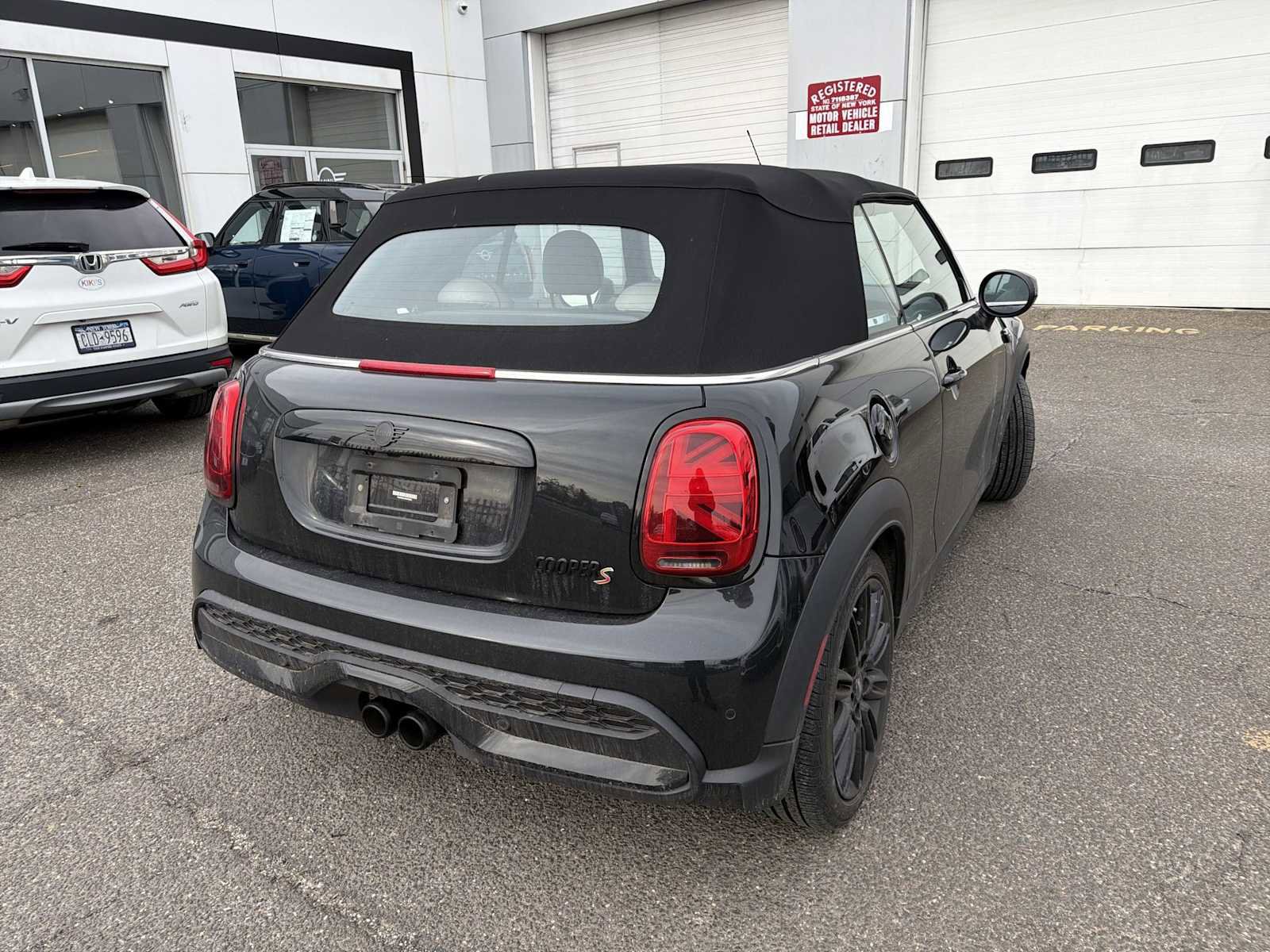 Certified 2024 MINI Cooper S image 6