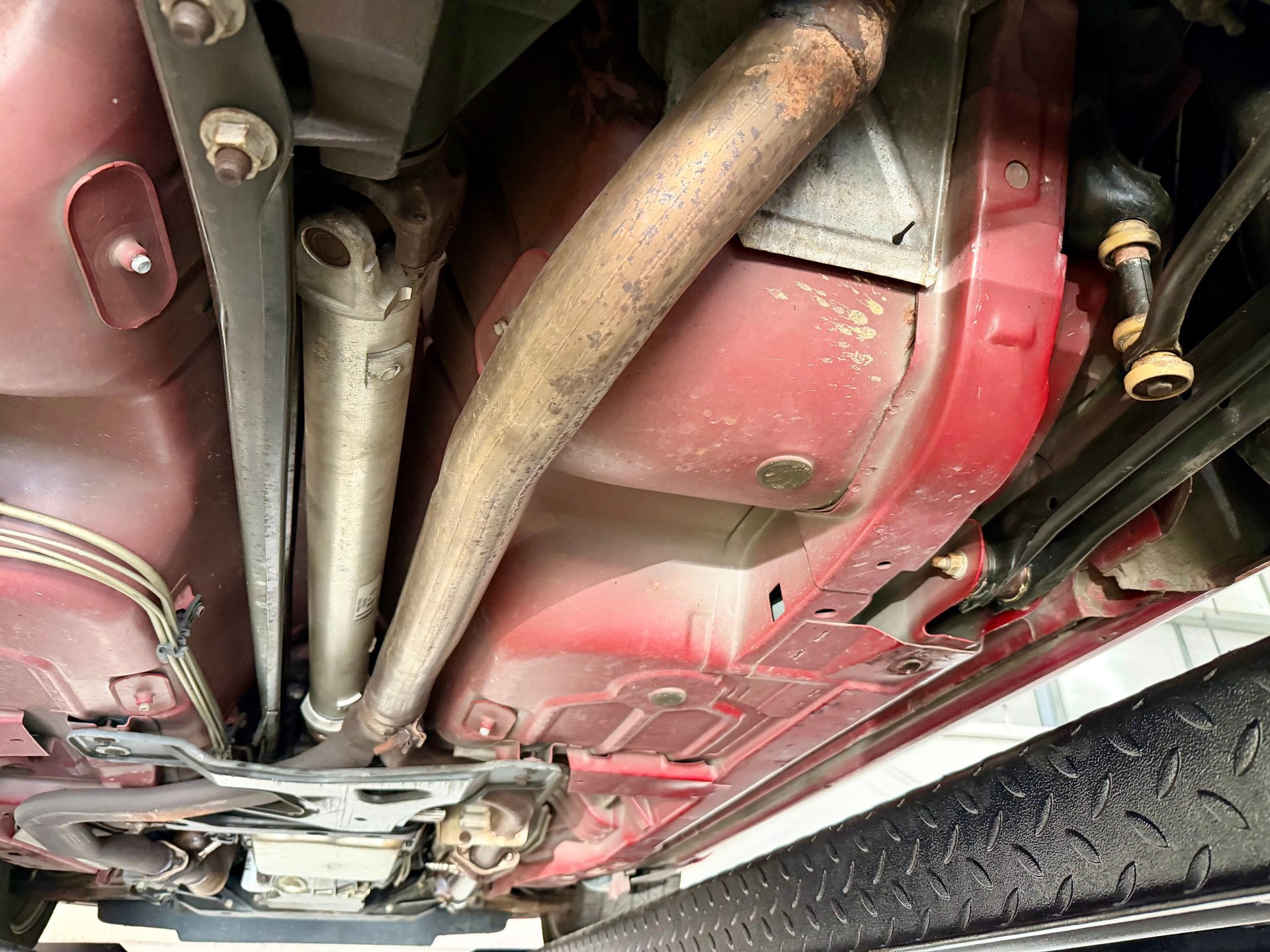 Used 2000 Chevrolet Camaro Z28 w/ SS Performance/Appearance Pkg image 89