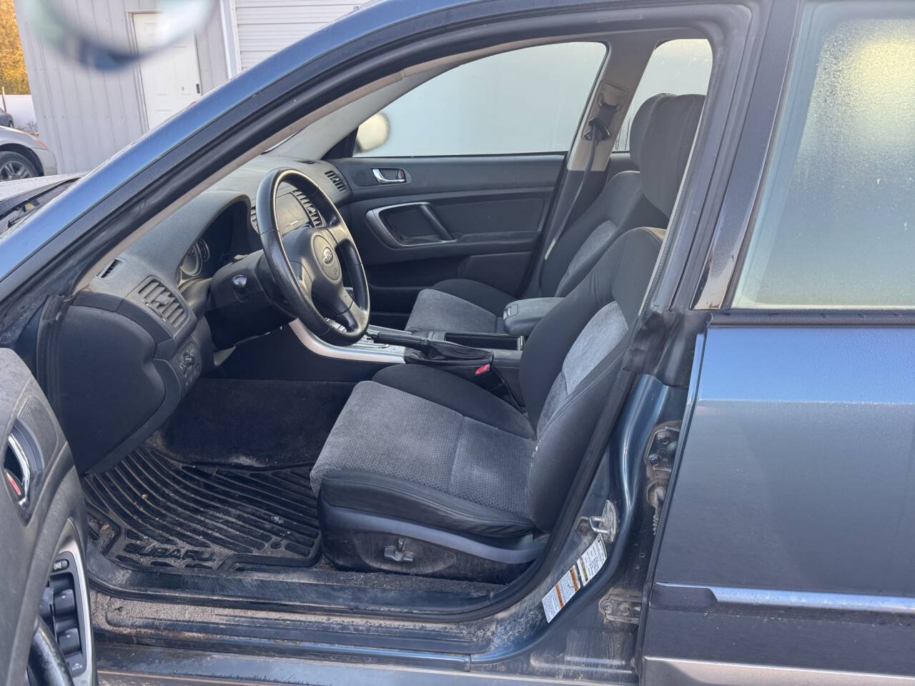 Used 2005 Subaru Outback 2.5i AWD/4WD image 19