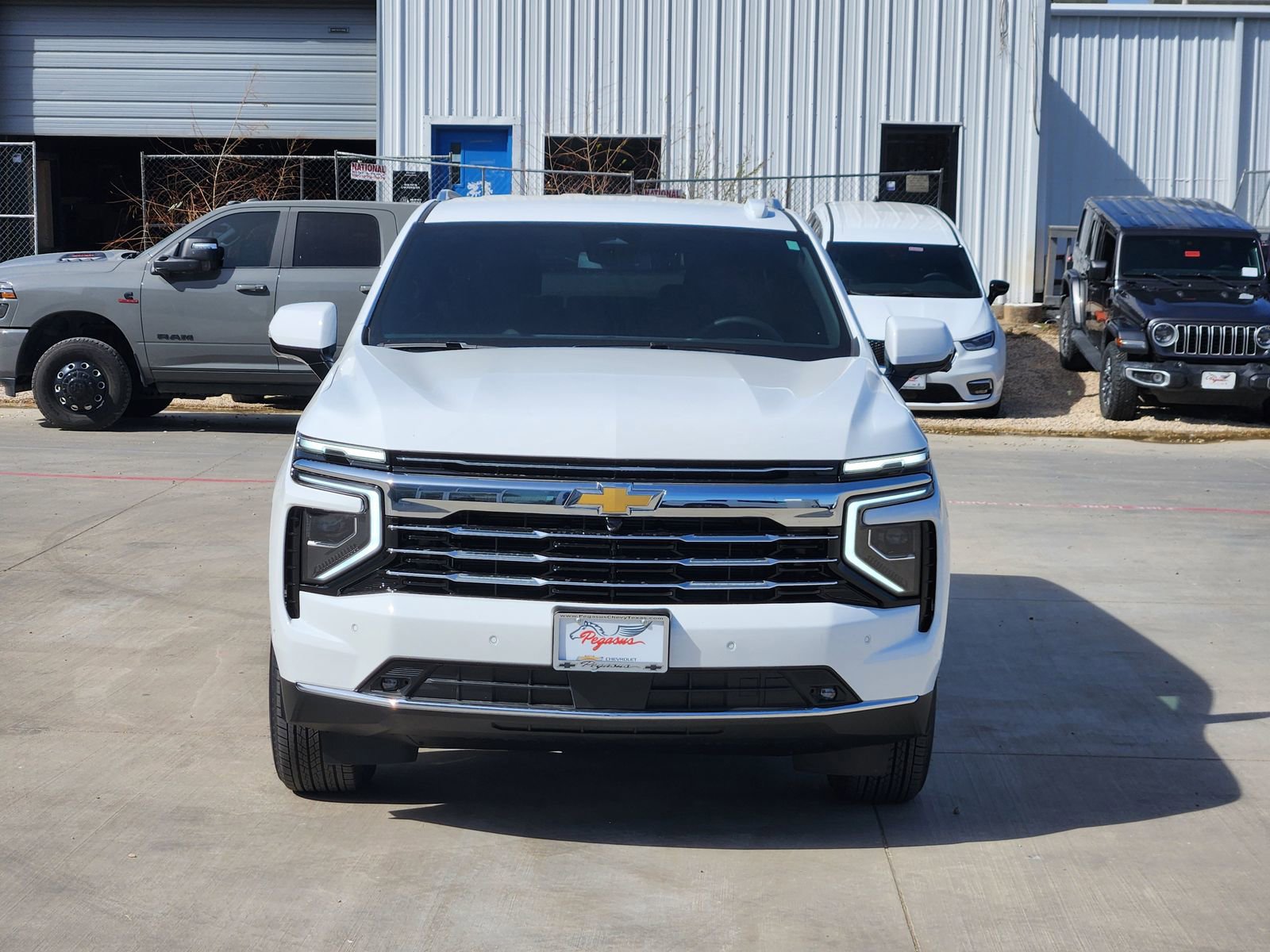 New 2026 Chevrolet Suburban LT w/ Comfort Package image 6