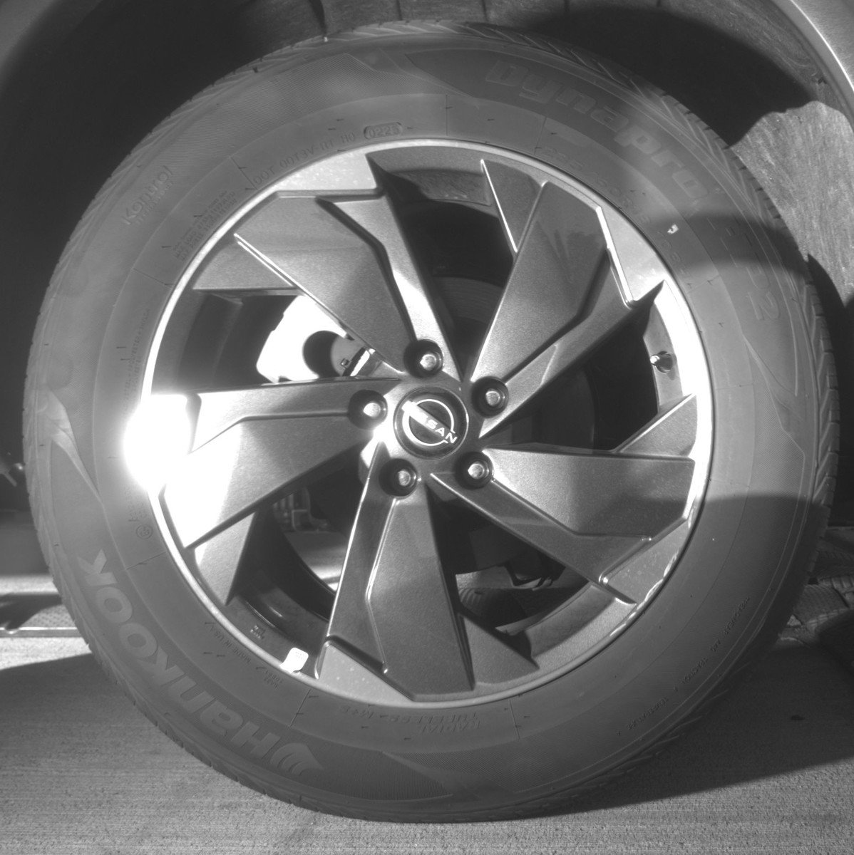 Used 2025 Nissan Rogue SV AWD/4WD image 15