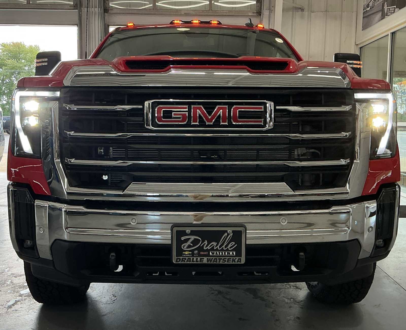 New 2026 GMC Sierra 3500 SLE w/ SLE Value Package image 2