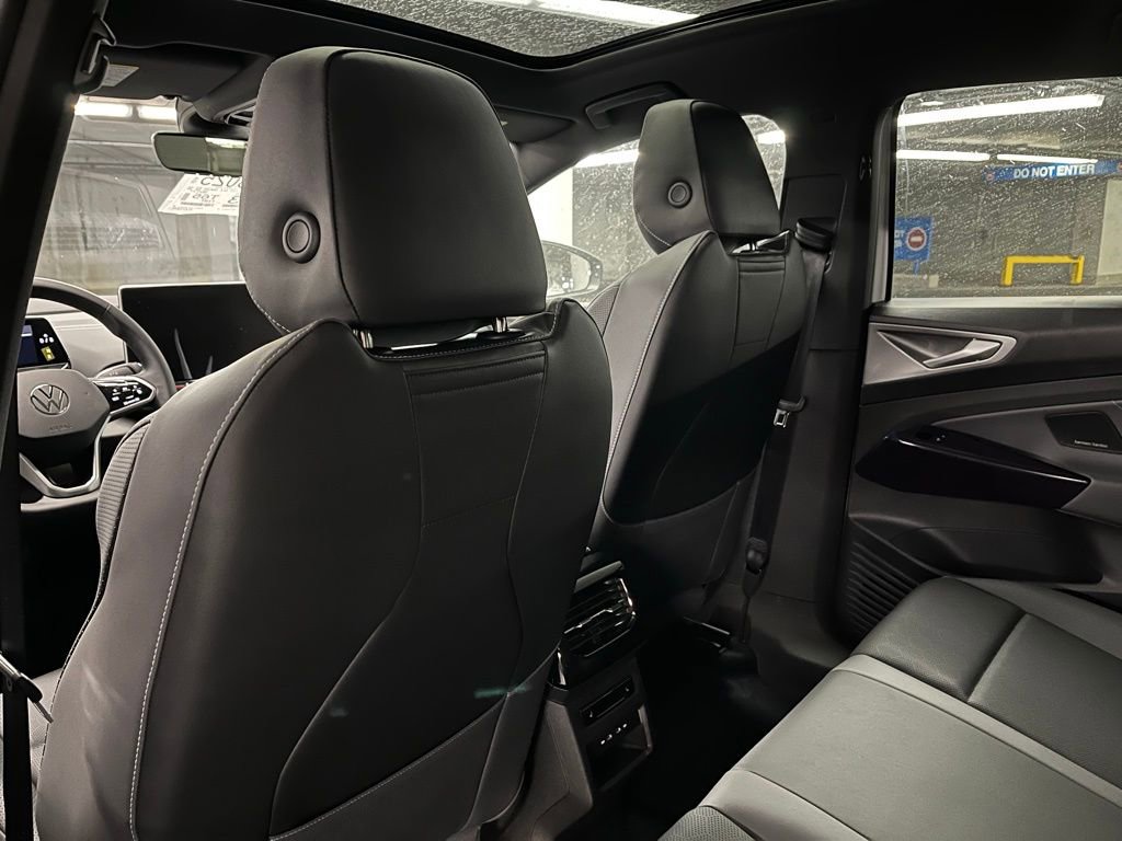 New 2026 Volkswagen ID.4 Pro S Plus AWD/4WD image 25