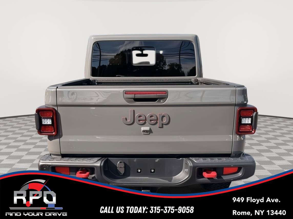Used 2020 Jeep Gladiator Rubicon AWD/4WD image 4