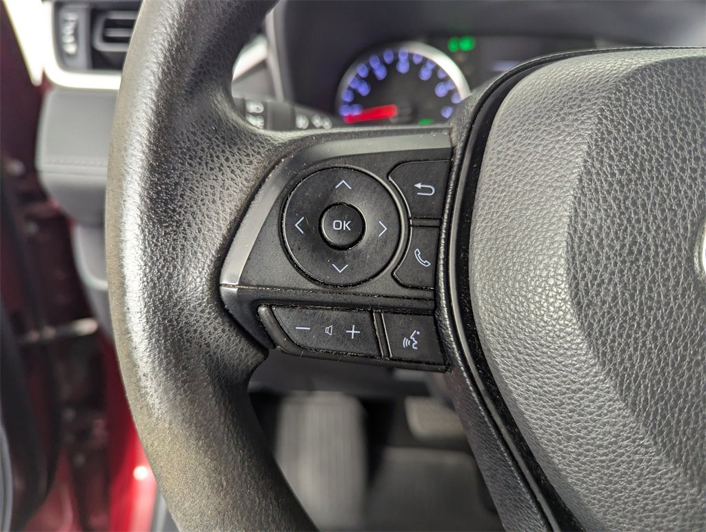Used 2019 Toyota RAV4 XLE image 21