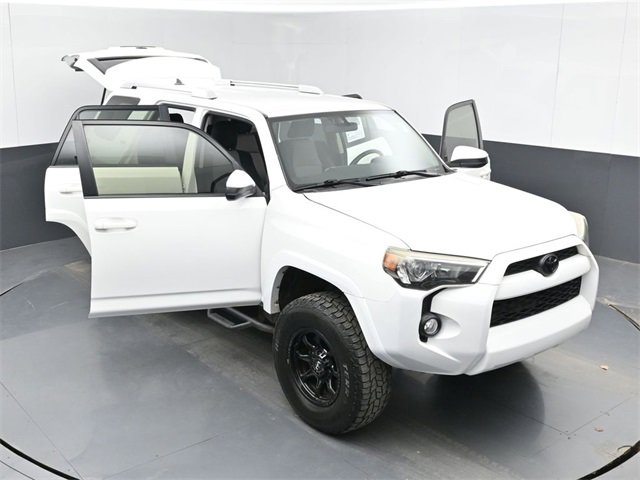 Used 2015 Toyota 4Runner SR5 image 52