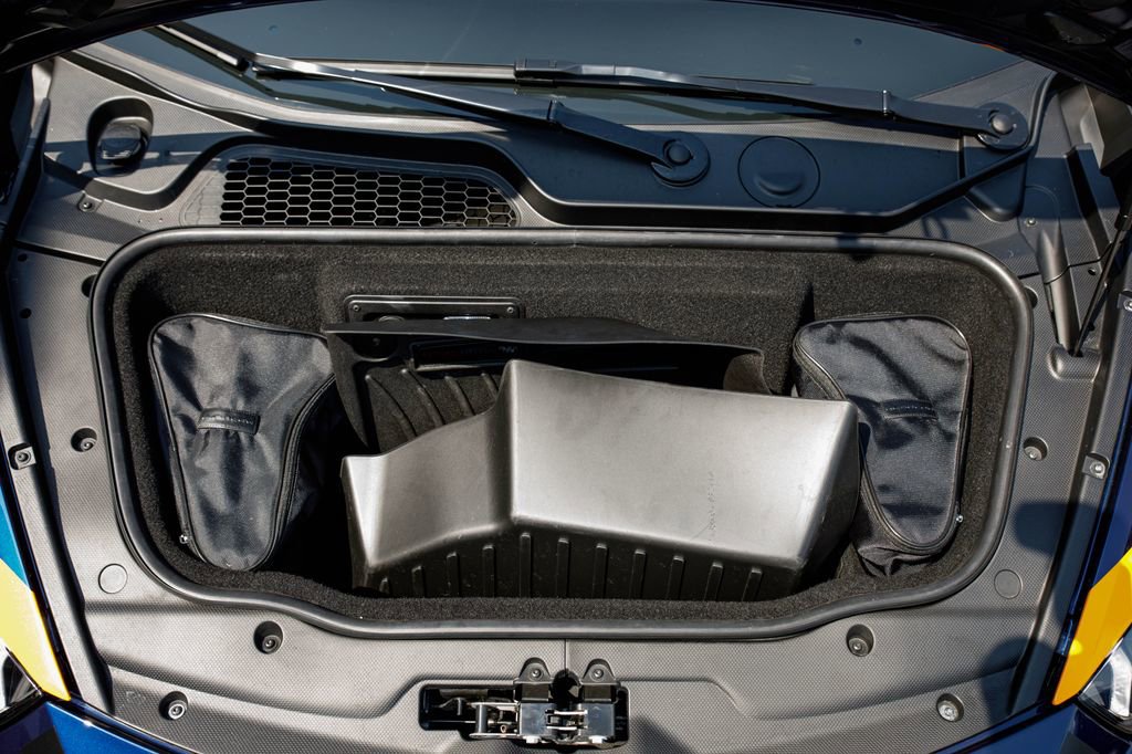 Used 2023 Lamborghini Huracan Sterrato image 43