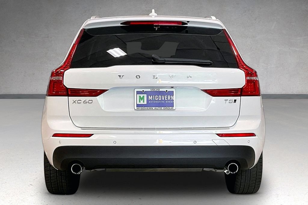 Used 2021 Volvo XC60 T5 Momentum w/ Premium Package AWD/4WD image 6