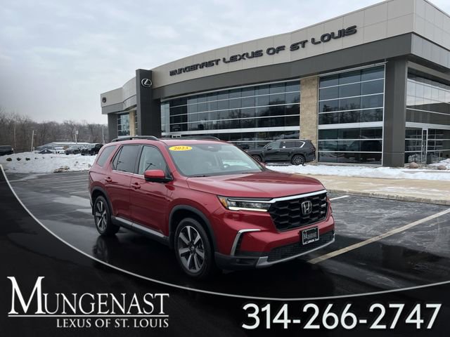 Used 2023 Honda Pilot Elite image 1