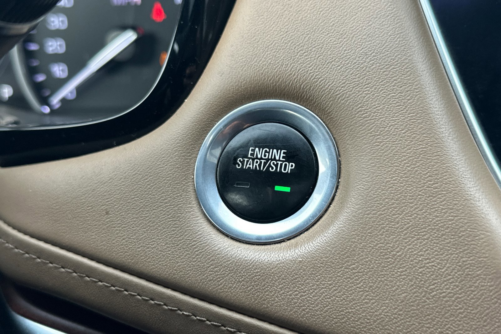 Used 2019 Cadillac XT5 Platinum image 23