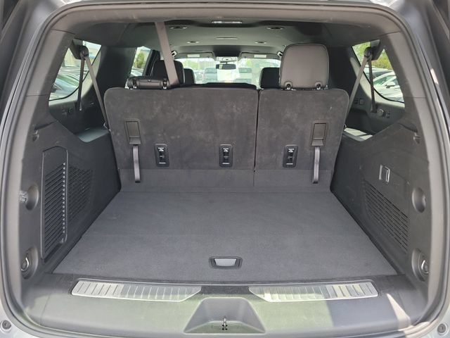 Certified 2025 Chevrolet Suburban Z71 AWD/4WD image 12