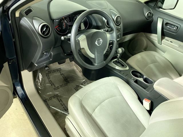 Used 2014 Nissan Rogue S image 4