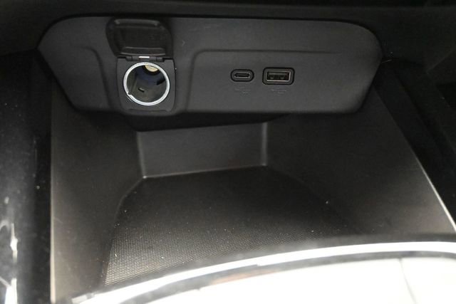 Used 2024 Chevrolet Trax LT w/ Driver Confidence Package FWD image 43