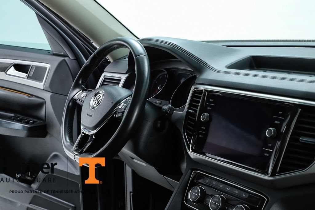 Used 2018 Volkswagen Atlas SEL AWD/4WD image 35