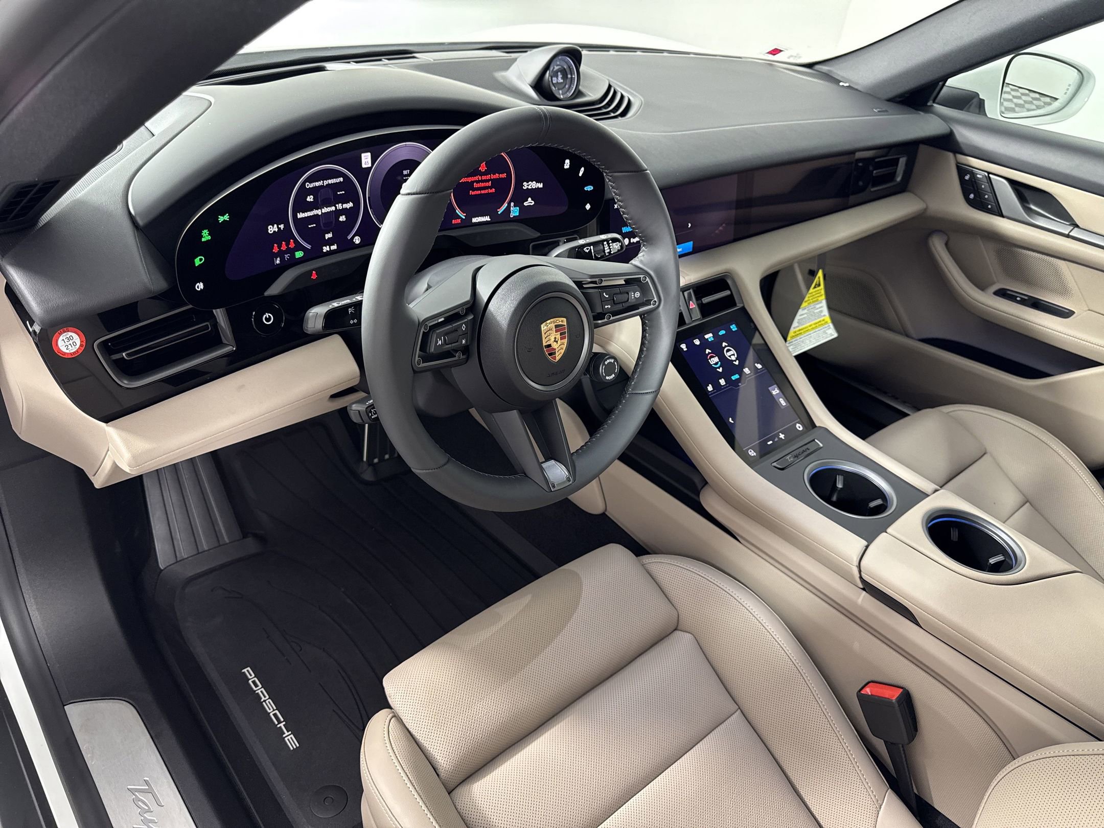 Used 2025 Porsche Taycan 4 Cross Turismo image 4