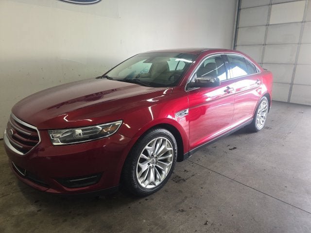 Certified 2018 Ford Taurus Limited AWD/4WD image 31