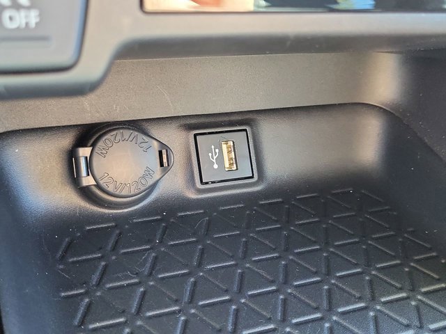 Used 2024 Toyota RAV4 AWD Hybrid image 27