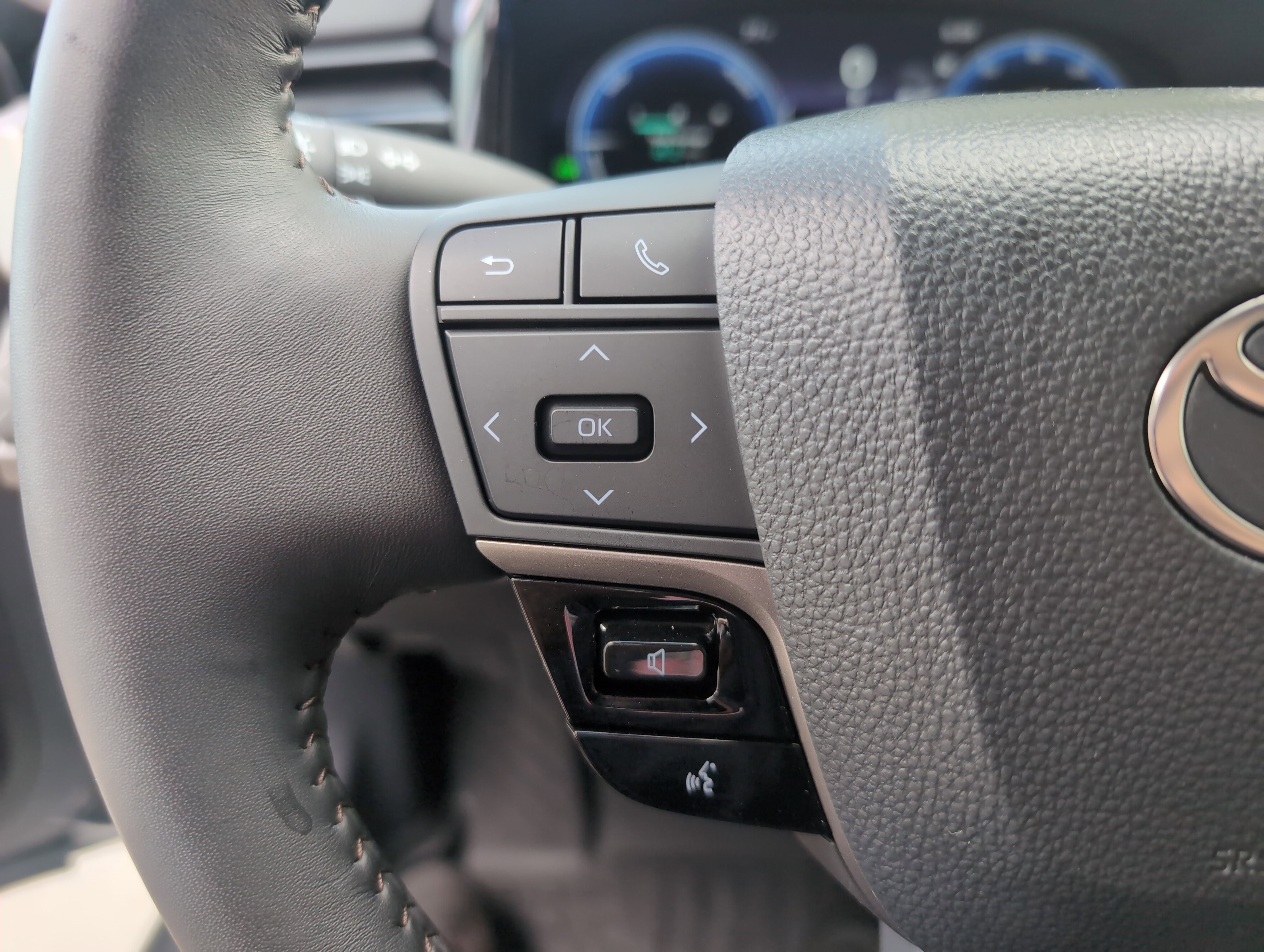 Certified 2026 Toyota Camry XLE FWD image 19