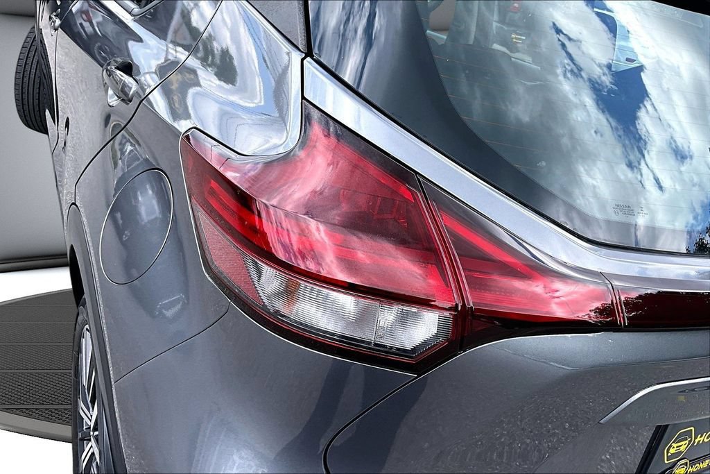 Used 2022 Nissan Kicks SV FWD image 23