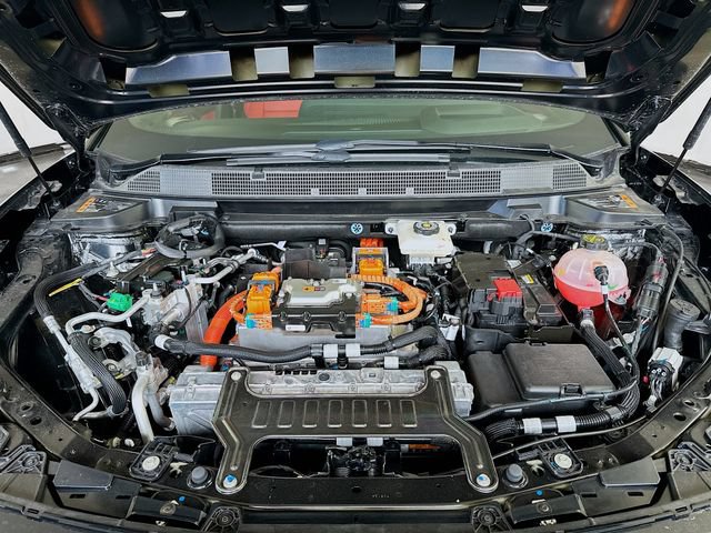 New 2025 Chevrolet Equinox EV RS w/ Active Safety Package 3 AWD/4WD image 35