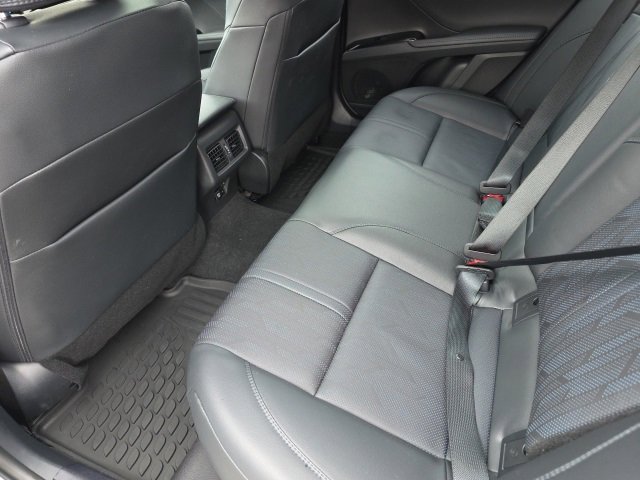 Used 2025 Toyota Camry XSE image 11