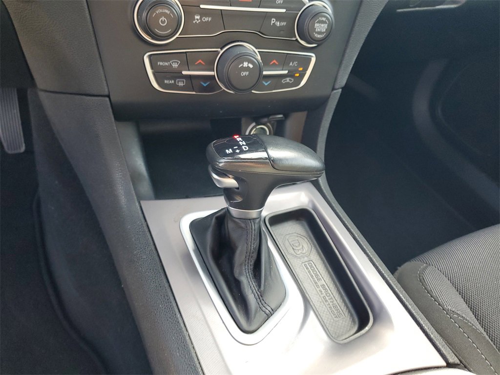 Used 2022 Dodge Charger SXT image 22