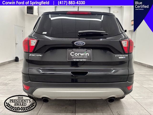 Certified 2019 Ford Escape Titanium AWD/4WD image 4