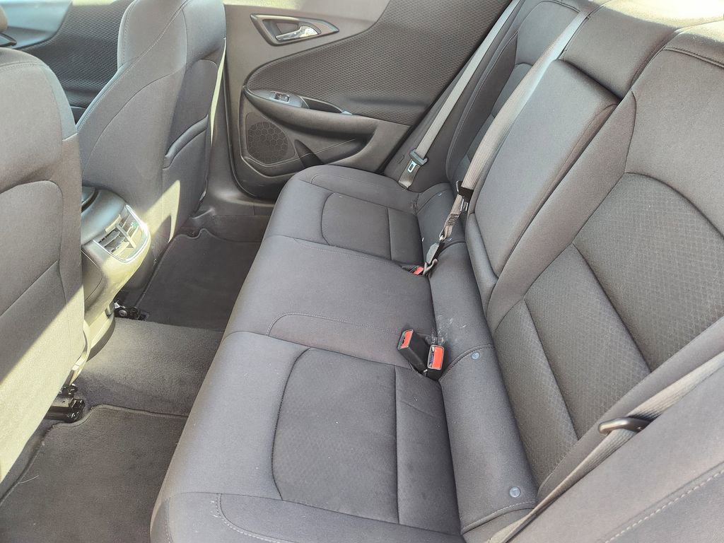 Used 2023 Chevrolet Malibu LT image 29
