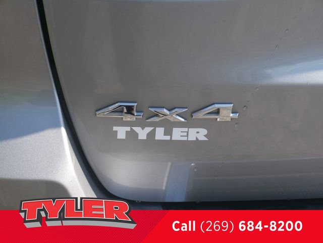Used 2015 Jeep Grand Cherokee Limited w/ Trailer Tow Group IV AWD/4WD image 13