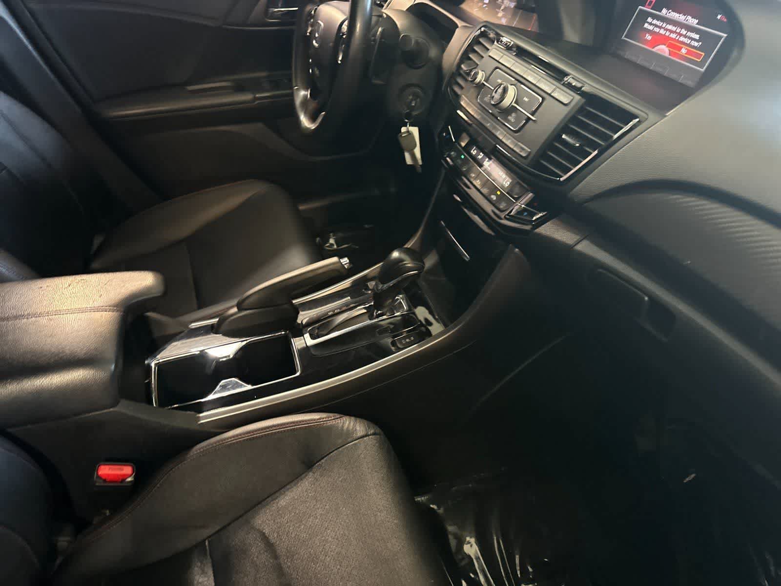 Used 2017 Honda Accord Sport Special Edition image 16