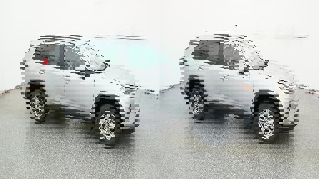 New 2025 Toyota RAV4 XLE image 30