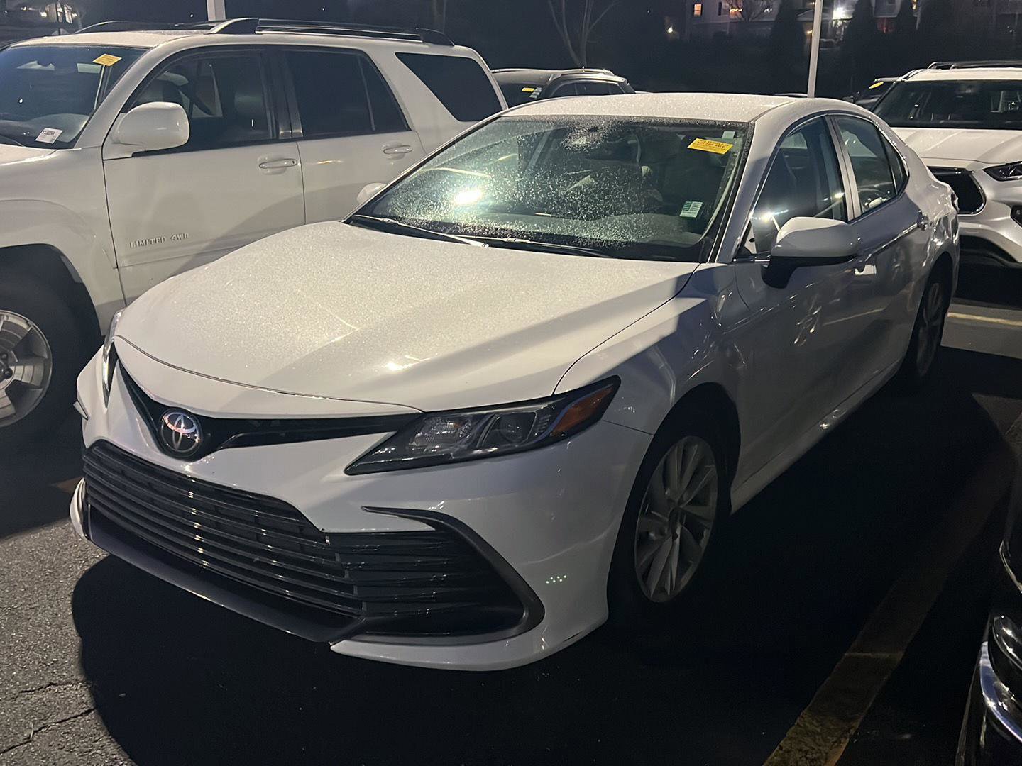 Certified 2022 Toyota Camry LE image 2