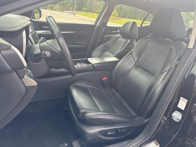 Used 2020 Nissan Maxima 3.5 SV w/ Floor Mat Group image 16