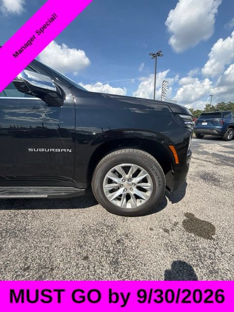 Used 2025 Chevrolet Suburban Premier w/ Sun And Tow Package AWD/4WD image 12