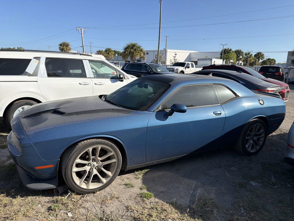 Used 2020 Dodge Challenger GT image 4