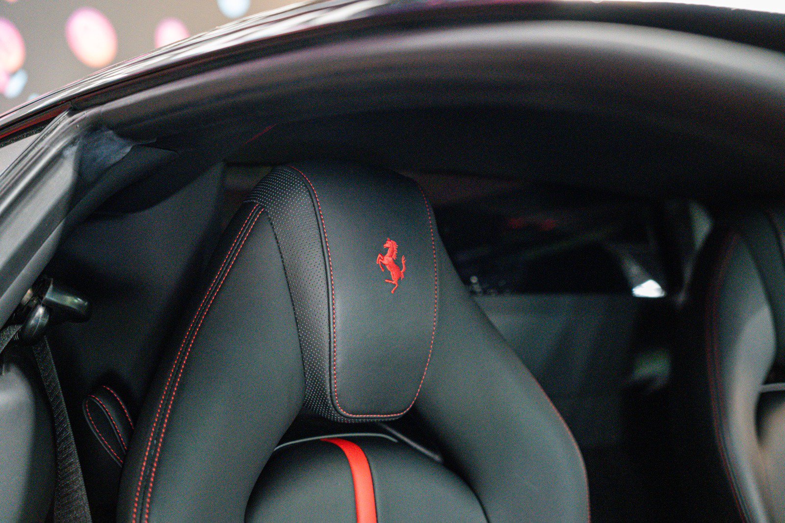 Used 2021 Ferrari F8 Tributo RWD image 10