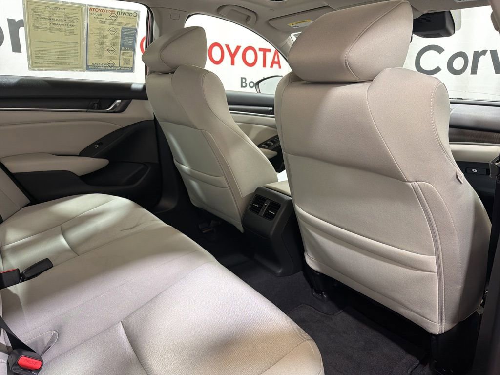 Used 2019 Honda Accord EX image 14
