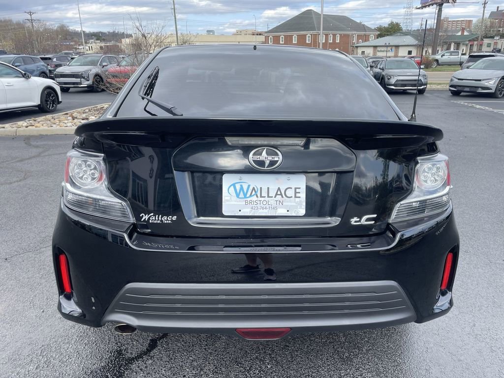 Used 2016 Scion tC image 5
