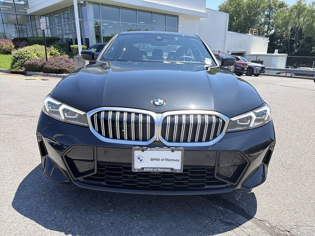 Used 2024 BMW 330i xDrive Sedan w/ M Sport Package AWD/4WD image 14