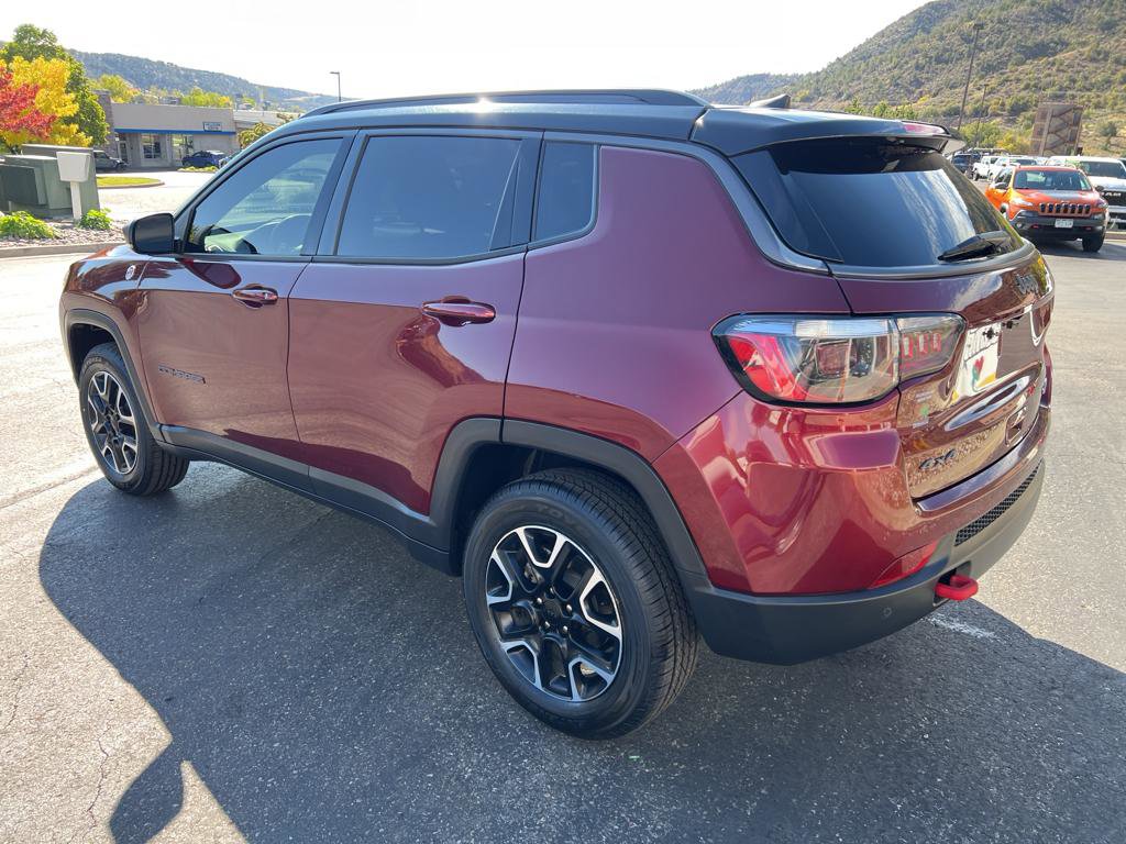 Used 2021 Jeep Compass Trailhawk image 5